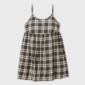 green sleeveless babydoll dress